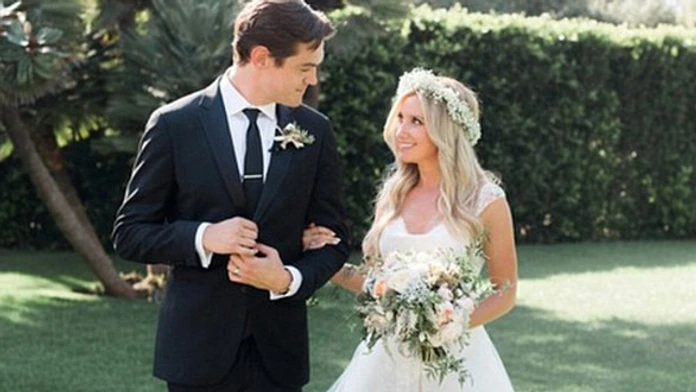 ashley1tisdale1.jpg
