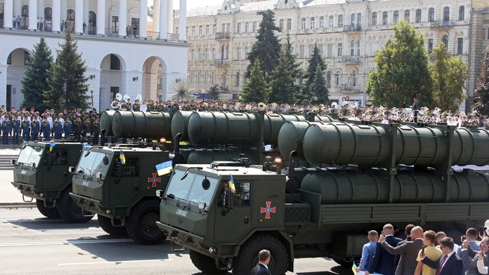 Krížnik Moskva zasiahli ukrajinské rakety Neptún, tvrdí zdroj z Pentagónu