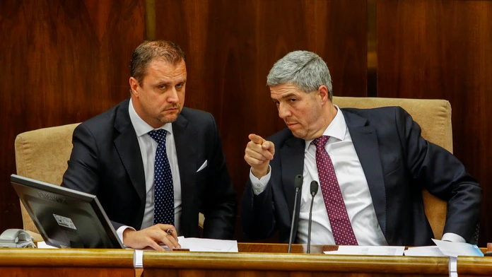 Podpredsedovia NRSR Andrej Hrnčiar a Béla Bugár