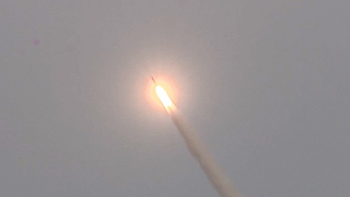 Snímka z testu hypersonickej strely Zirkon v roku 2022