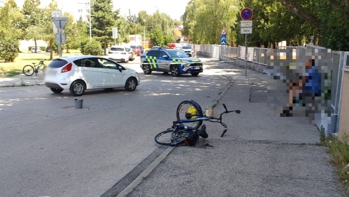 Nehoda v Senci. 