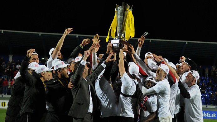 Oslavy futbalistov AS Trenčín po premiérovom zisku Slovenského pohára.