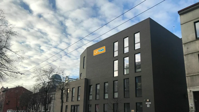 RT TAX.