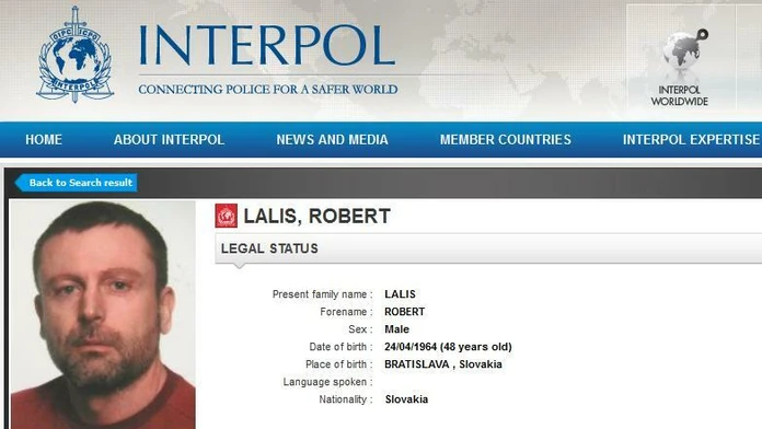 Robert Lalis.