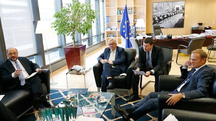 Predseda EP Martin Schultz, predseda EK Jean-Claude Juncker a predseda Európskej rady Donald Tusk.