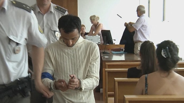 Martin, ktorý šíril syfilis na súde.