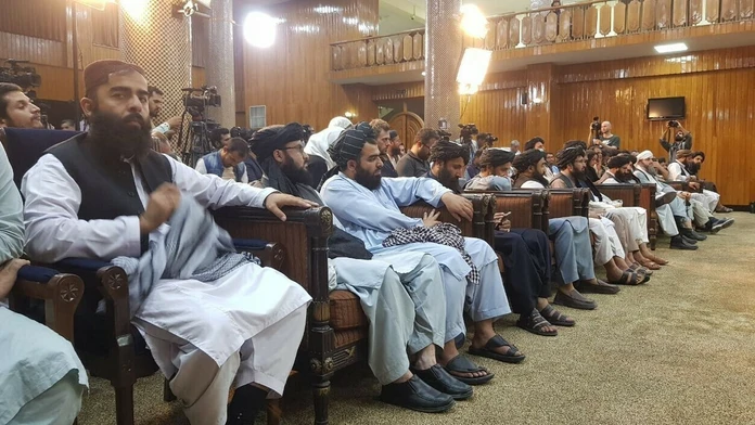 Taliban predstavil novú dočasnú vládu