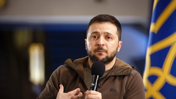 Ukrajina si zaslúži byť členskou krajinou NATO, vyhlásil Zelenskyj