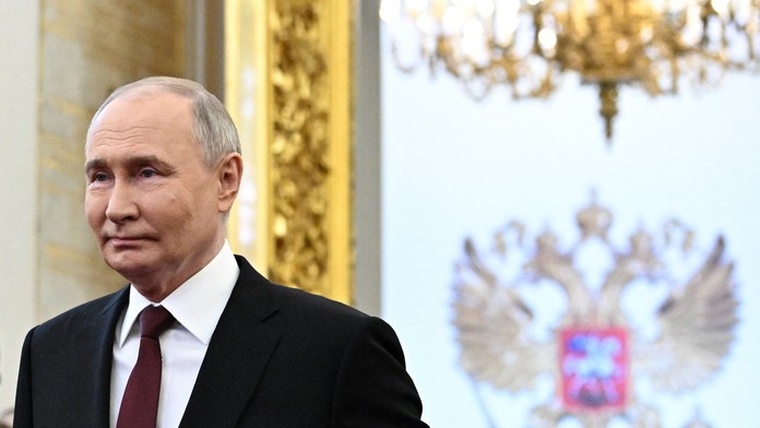 Nečakaný krok od Vladimira Putina. Vraj je pripravený zastaviť zbrane, má však jasnú podmienku