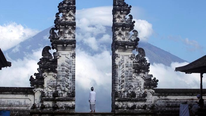 Spiaci tím Reného Štúra