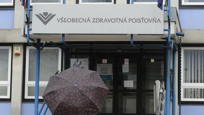 Na snímke budova Všeobecnej zdravotnej poisťovne  v Bratislave