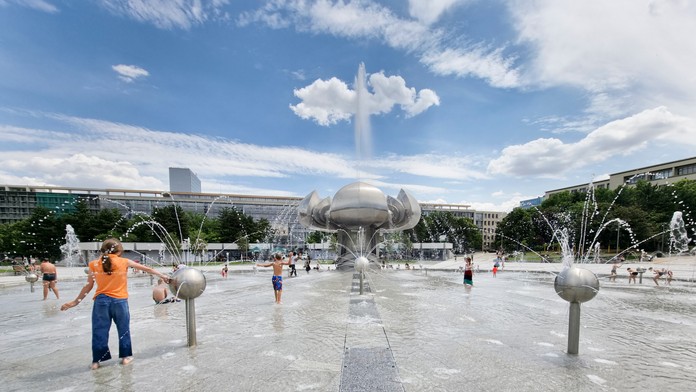 Slovensko opäť potrápia vysoké teploty. Pre značnú časť územia platí zvýšená výstraha