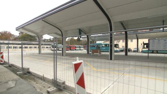 Prerobená autobusová stanica v Nitre.