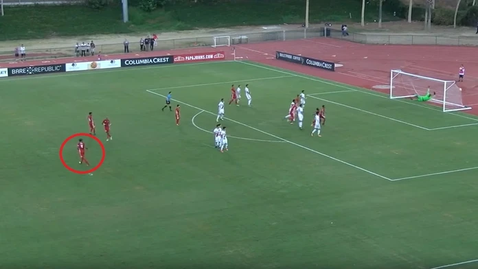 Didier Drogba sa v zámorí prezentoval parádnym priamym kopom.