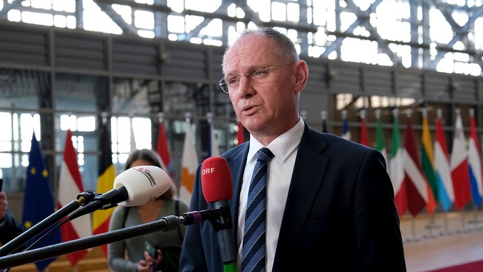 Rakúsko bude vetovať vstup Rumunska a Bulharska do Schengenu