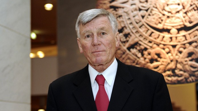 Z vyhlásenia ankety Športovec roka 2012: Športová legenda, ktorou sa stal futbalista Jozef Adamec.