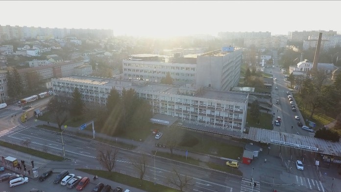 Dočká sa nemocnica v Bratislave a v Banskej Bystrici sľúbenej rekonštrukcie?