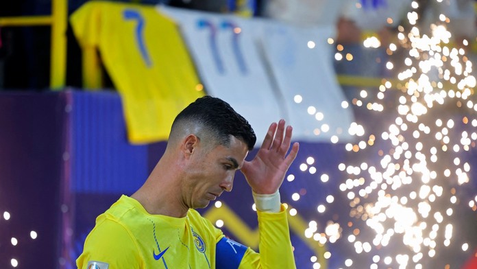 Tréner nemôže vyhlásiť, že nejde bojovať o trofeje. Ronaldo kritizoval situáciu vo svojom milovanom klube