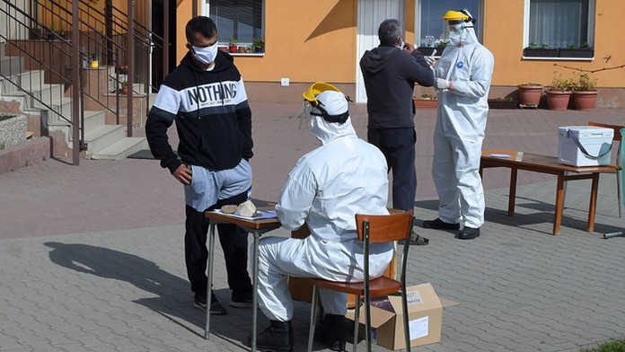 Do Rakúska sa dostanete už iba s potvrdením.