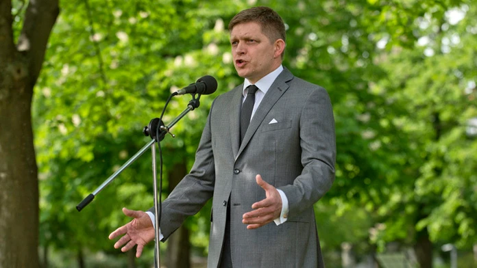 Premiér Robert Fico.