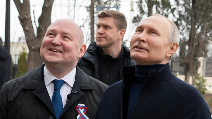 Exilové vedenie Mariupola: Putin prišiel v noci, aby nevidel „zabité mesto“