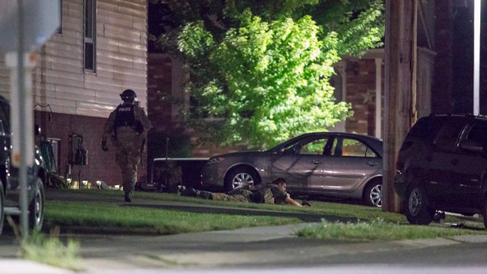 Polícia v Kanade zastrelila muža, ktorý plánoval útoky.