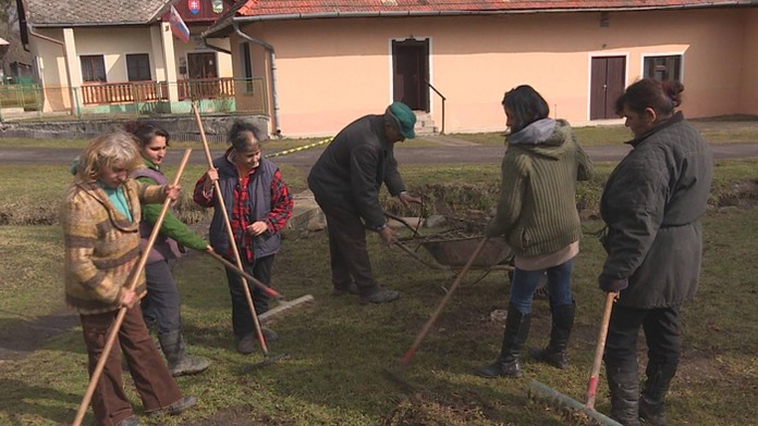 Obyvatelia Čeloviec.
