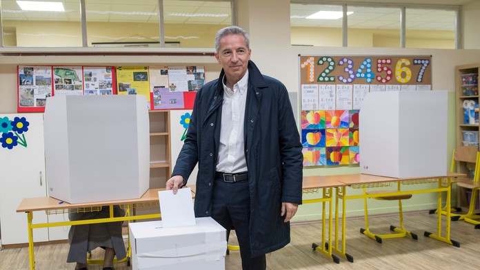 Václav Mika už odvolil.