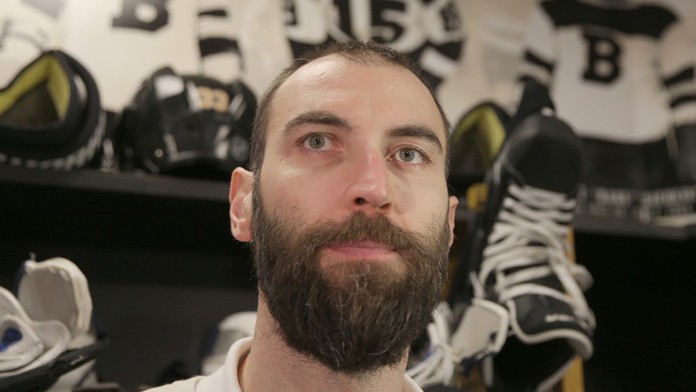 Kapitán hokejistov Boston Bruins Zdeno Chára.