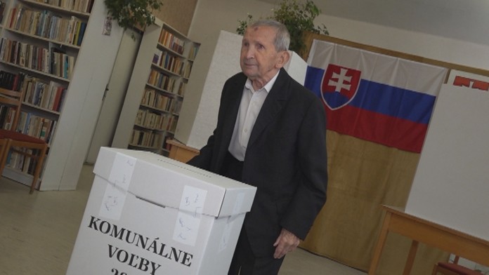 Storočný volič Imrich.