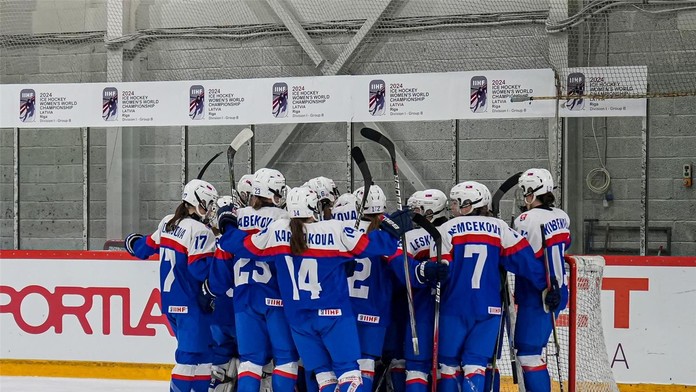 Slovenské hokejistky si zaistili postup.