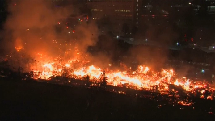 Obrovský požiar v Los Angeles.