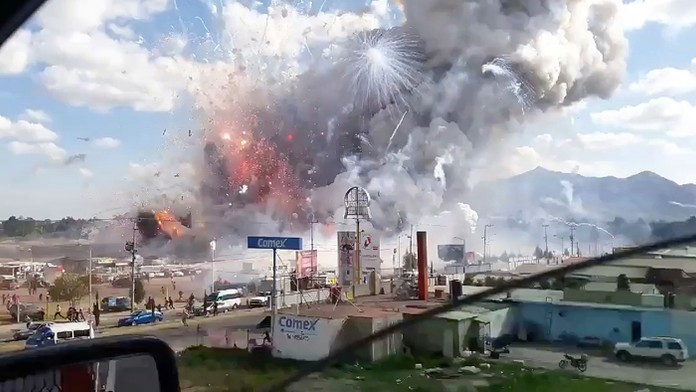 Trhom so zábavnou pyrotechnikou otriasol výbuch 