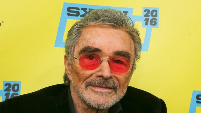 Burt Reynolds na archívnej snímke z roku 2016