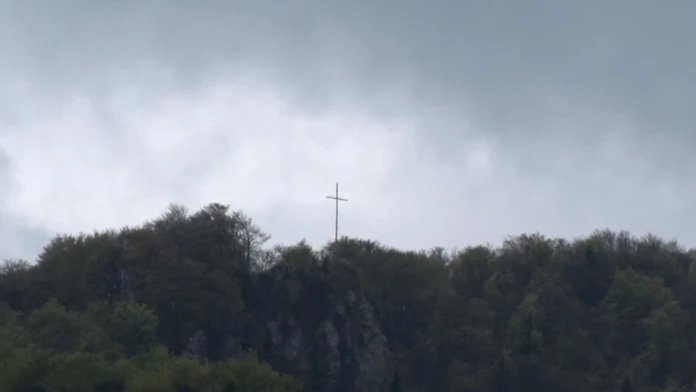 Kríž nad Rojkovom 
