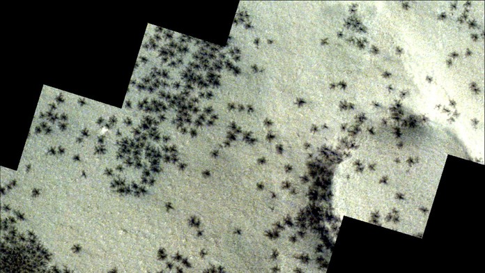 Vesmírna sonda odfotila na Marse záhadné útvary, ktoré pripomínajú húf obrovských pavúkov