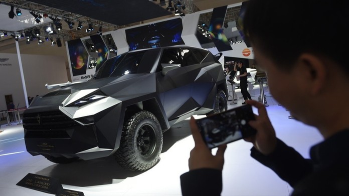 SUV Karlmann King