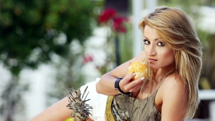 Anna Pollatou.jpg