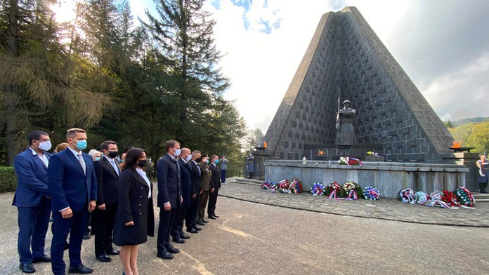 Prečo išla Rebeka na potrat?