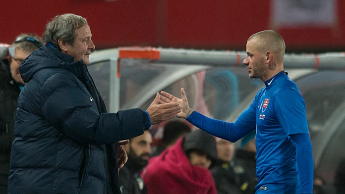 Tréner Ján Kozák a Vladimír Weiss ml. 