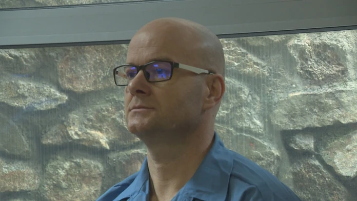 Záchranné zložky na mieste požiaru 