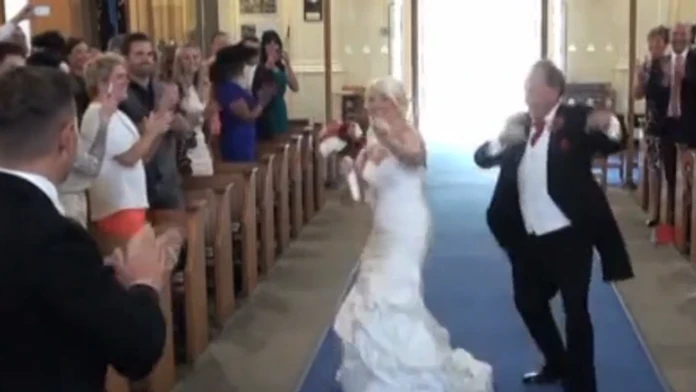 TEASER-Wedding-guests-dance-the-aisle-to-East-17.png