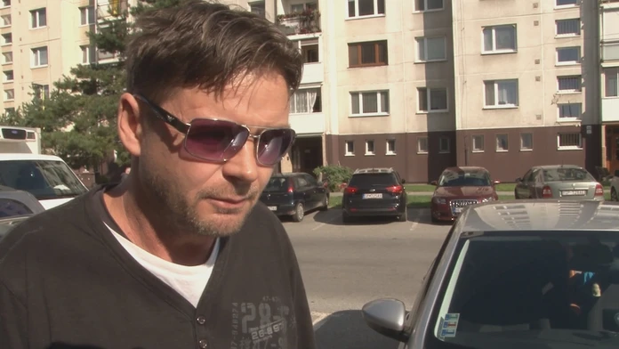 Symboly predstavujúce guľku v čele. Za vyhrážanie sa primátorovi skončil vo väzbe
