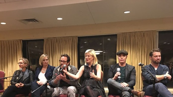 Hviezdy Beverly Hills sa stretli po 20 rokoch. Pozrite si milé video