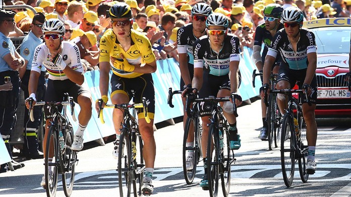 Tony Martin po páde tesne pred cieľom 6. etapy z  Abbeville do Le Havre.