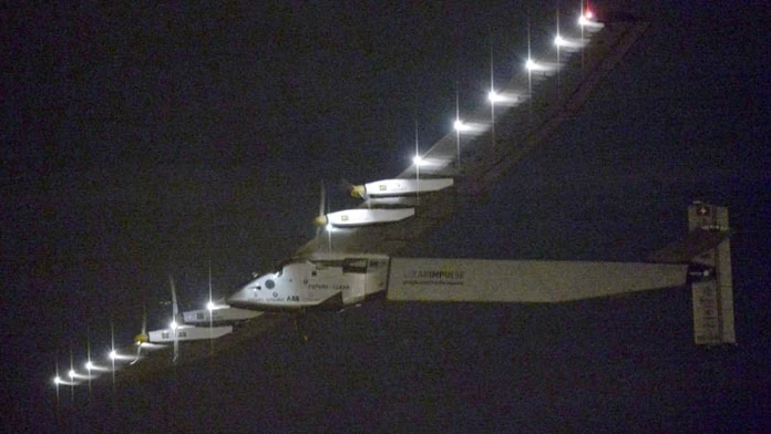 Švajčiarske solárne lietadlo Solar Impulse 2 