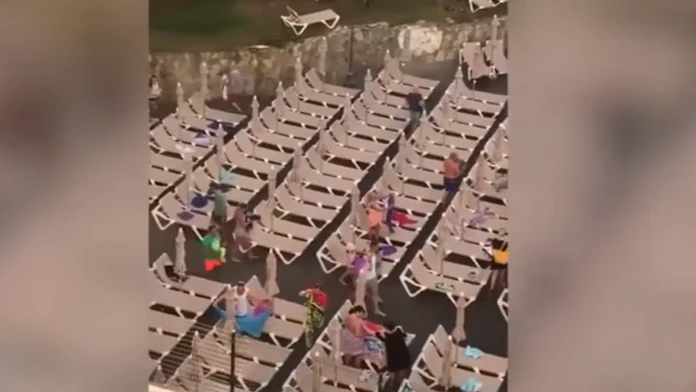 Obsadzovanie ležadiel. 