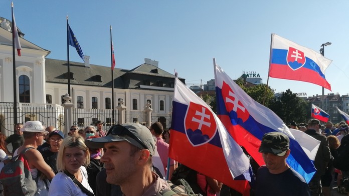 Protest pred Prezidentským palácom v Bratislave (štvrtok)