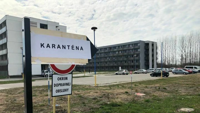 Kolóna kamiónov.