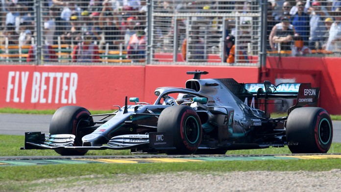 V Lendaku volia v krojoch